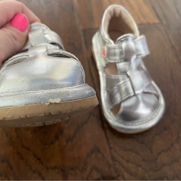 Mooshu Silver baby sandals - Picture 2 of 3